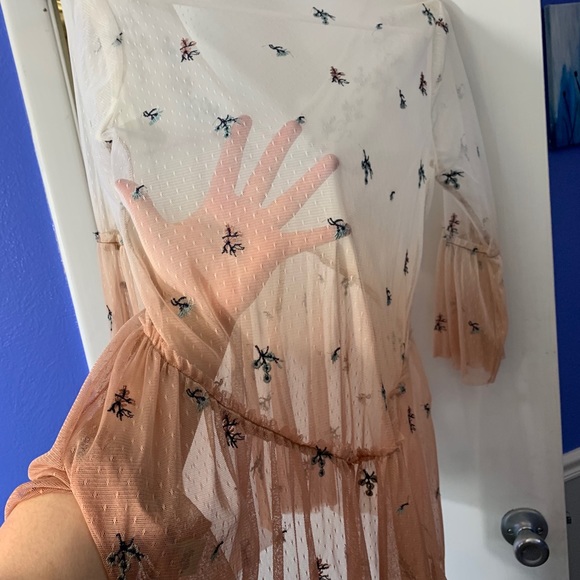 Gimmicks by BKE The Buckle Hi Low Lace Top Ombré - Picture 6 of 7